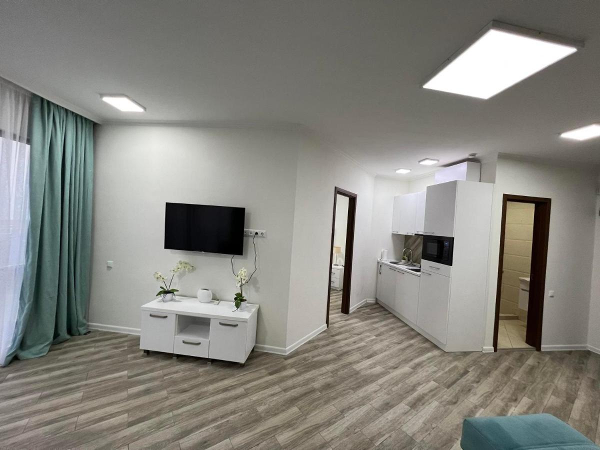 Panorama Premium Apartments Batumi Bagian luar foto