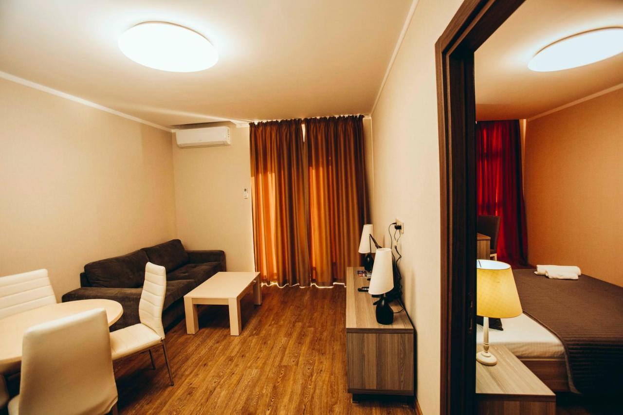 Panorama Premium Apartments Batumi Bagian luar foto