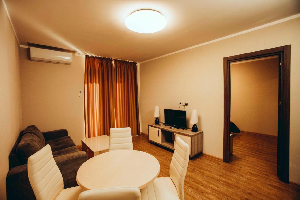 Panorama Premium Apartments Batumi Bagian luar foto