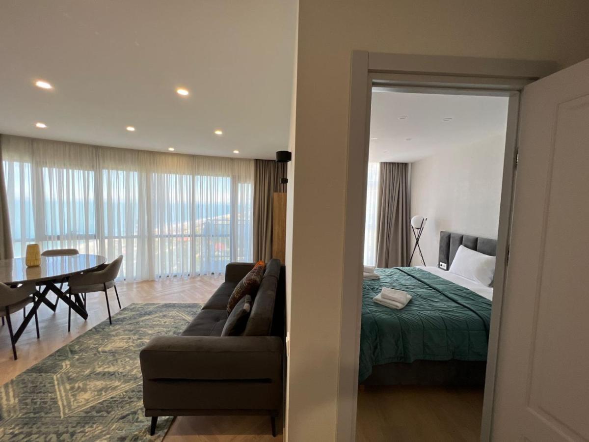 Panorama Premium Apartments Batumi Bagian luar foto