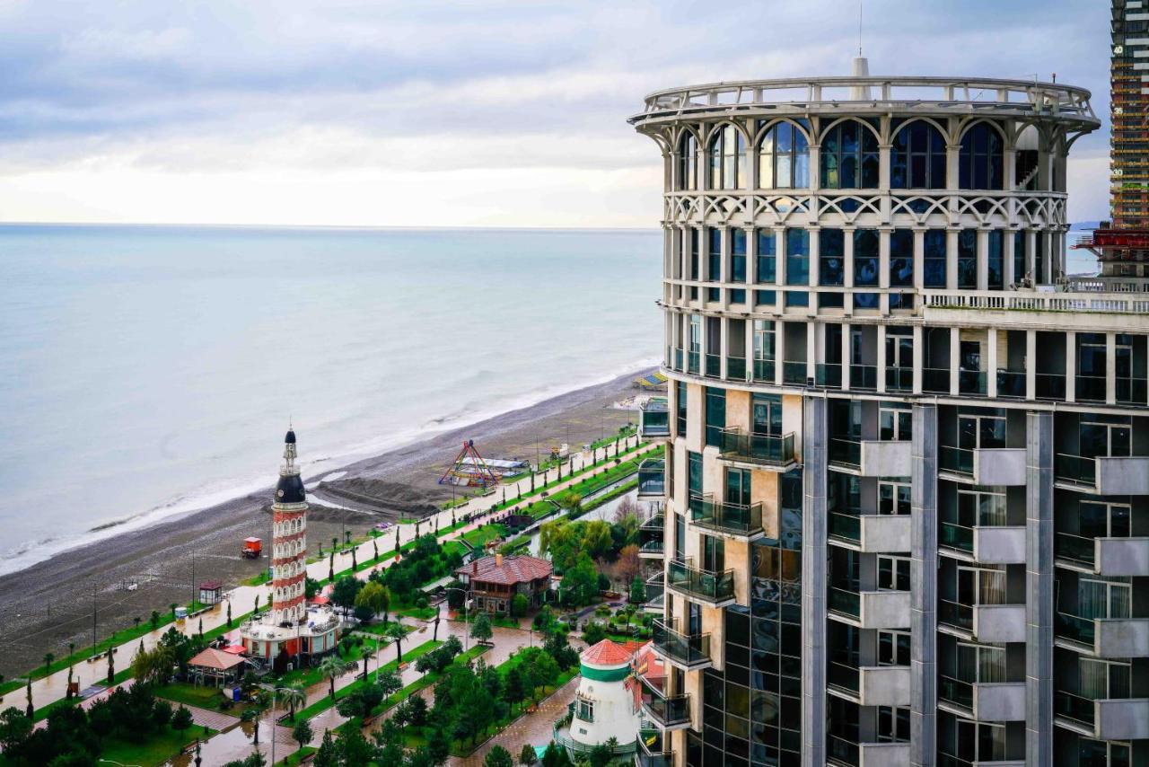 Panorama Premium Apartments Batumi Bagian luar foto